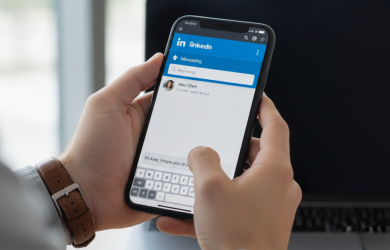 Finding Clients on LinkedIn with Direct Messages